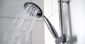 Hotellgäst smittad – dusch kan vara källa