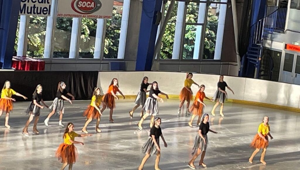 Legionellabakterier i Orléans ishall: Omklädningsrum stängda i minst 10 dagar.